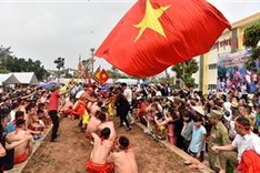 Vietnam’s tug-of-war games, ritual receive UNESCO’s certificate