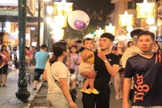 Hoan Kiem pedestrian streets re-opened after third suspension