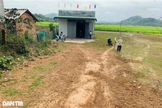 Dak Lak minority children need support to have school