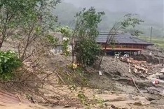 Six dead in Sapa landslide