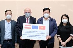 Vietnam receives 500,000 Covid-19 vaccine doses donation from Austria
