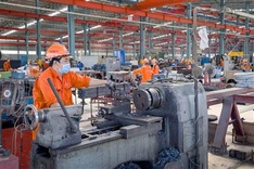UOB raises Vietnam's 2024 GDP growth forecast to 6.4%