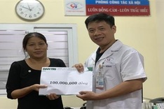 Hospital and kind readers help treat ill husband and wife