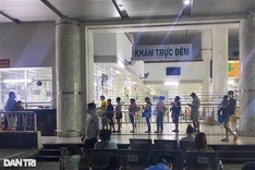 HCM City hospitals crowded with child Covid-19 patients