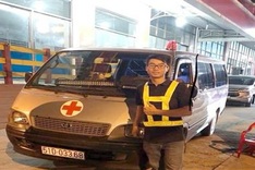 Binh Duong man honoured for his work as volunteer ambulance driver