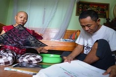 Couple both diagnosed with cancer calls for help