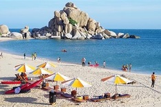 Ninh Thuan, Khanh Hoa provinces work to promote tourism after COVID-19