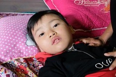 Couple calls for help to save son from imminent death