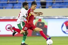 World Cup qualifiers: Vietnam rout Indonesia 4-0 to solidify top spot