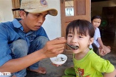 Poor family in Binh Dinh in desperate need of support