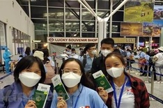 Nearly 57,000 Vietnamese work abroad in first 7 months