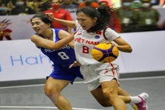 Vietnamese women basketballers win over Philippine rivals at SEA Games 32
