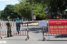 Phu Yen imposes social distancing to curb Covid-19
