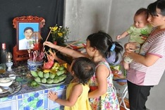 Mother in dire need of help after husband's death