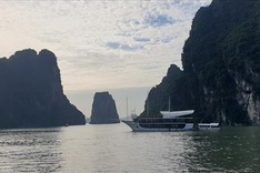 Ha Long Bay’s ticket sales hard hit by pandemic