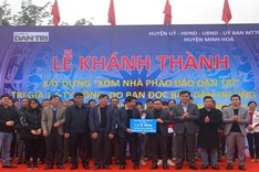 Dantri floating houses in flood-prone areas inaugurated