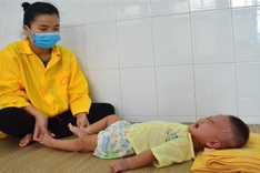 Little girl needs help to overcome encephalitis