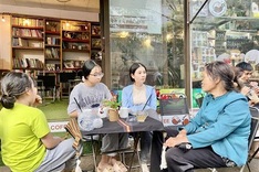 Thousands enjoy free coffee in Buon Ma Thuot