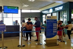CAAV considers reopening domestic flight routes