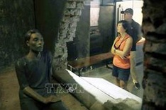 Exhibition revives heroic memories of Hanoi