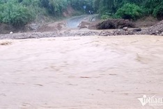 Thousands isolated in Nghe An due to flooding