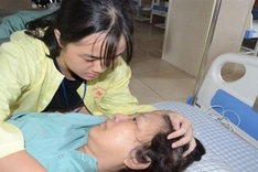 Disabled single woman struggling with lung cancer needs help