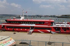 New high-speed boat on Phan Thiet-Phu Quy route launched
