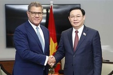 COP26 President hails Vietnam’s determination in transition to green, renewable energy