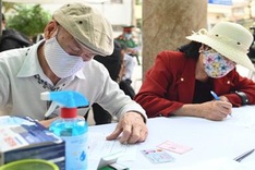 100 elderly join locally-made vaccine clinical trial