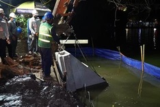 New embankment to protect Hoan Kiem Lake