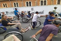 Tourists enjoy cyclo tours in HCM City