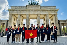 Hanoi students win medals at Pangea Math World 2023