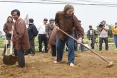 Hoi An vegetable festival attracts foreign visitors