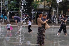 Hang Dau flower garden gets facelift