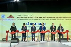 International textile, garment expo attracts over 1,000 exhibitors