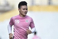 Midfielder Quang Hai named among leading freekick takers during AFC Cup 2019