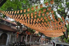 Buddha’s birthday atmosphere in Hanoi