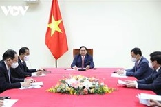 Vietnamese, Dutch PMs talk ways to boost comprehensive partnership