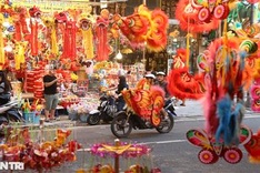 Hang Ma Street gears up for Mid-Autumn festival
