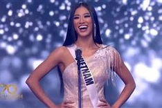 Kim Duyen finishes in Top 16 at Miss Universe 2021