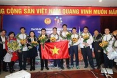 Vietnamese students win five gold medals at Int’l Olympiad of Metropolises