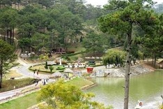 Da Lat listed among world’s best places for binge-worthy dating by Booking.com