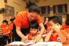 Teacher spends 17 years teaching children with disabilities for free