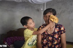 Dantri/DTiNews readers support poor student in Quang Binh