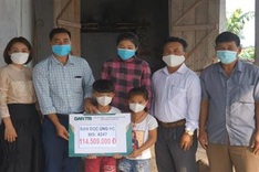 Dantri/DTiNews readers support poor widow in Nghe An