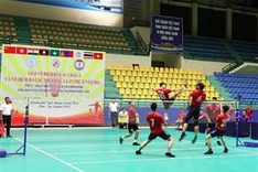 240 players attend Asian shuttlecock championship in central Vietnam