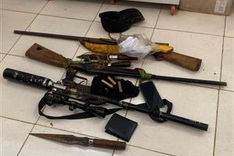 Dak Lak police call for people to hand in weapons