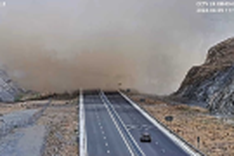 Stone quarrying pollutes Khanh Hoa expressway