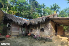 Poor man in Thanh Hoa seeks help