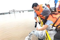 13,000 fish released into Hanoi river